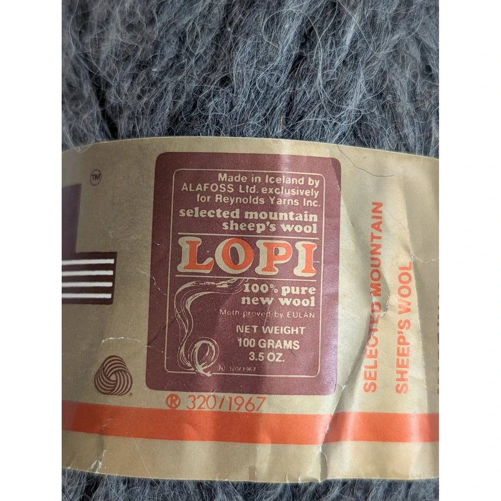 Reynolds lopi yarn